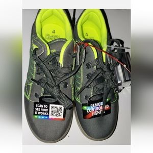 : * Flash Lights kids gray/ neon green Light Up Remote Control sneakers  Size 4
